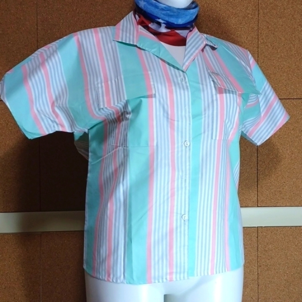 CABRAIS WOMENS TOP SIZE L IN A BEAUTIFUL PINK AND GREEN STRIPED COTTON